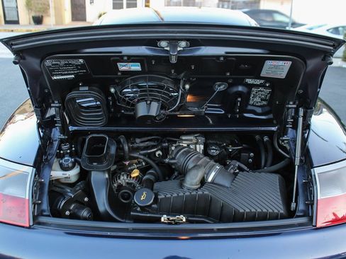 Used 2003 Porsche 911 Carrera RWD image 31
