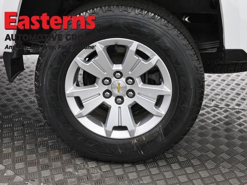 Used 2022 Chevrolet Colorado LT w/ Fleet Safety Package RWD image 31