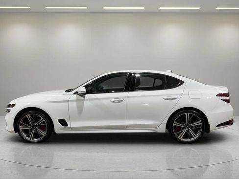 Used 2024 Genesis G70 2.5T w/ Sport Prestige Package AWD/4WD image 18