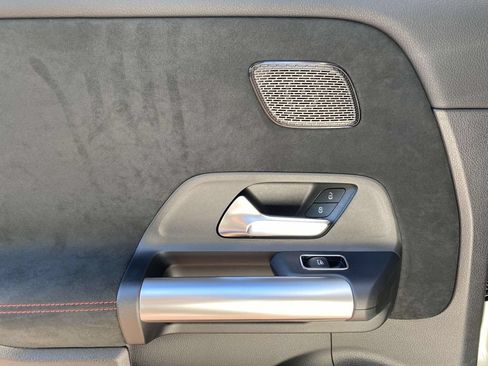 Certified 2025 Mercedes-Benz GLA 250 image 17