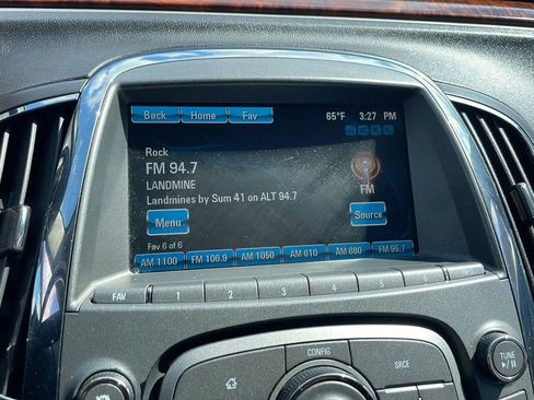 Used 2013 Buick LaCrosse Touring FWD image 10