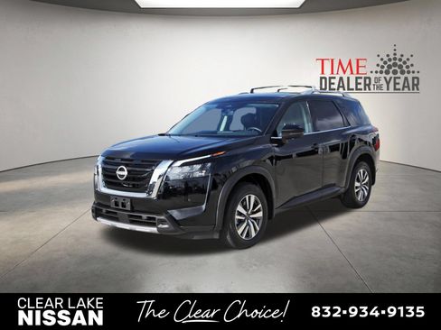 Certified 2025 Nissan Pathfinder SL FWD image 4