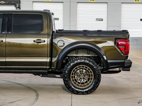 Used 2025 Ford F150 Raptor w/ Equipment Group 803A Raptor R AWD/4WD image 10