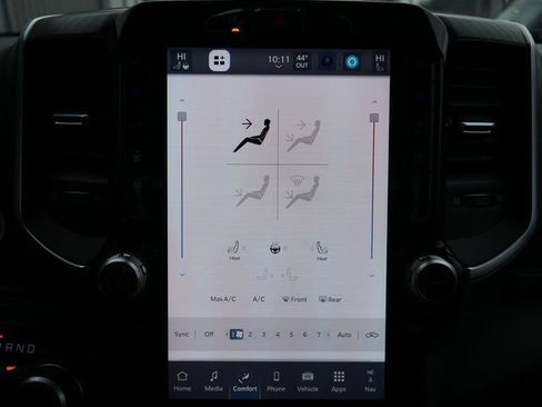 Used 2025 RAM 1500 Big Horn image 24