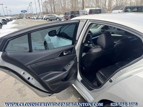 Used 2020 Nissan Maxima 3.5 SV w/ Floor Mat Group image 16