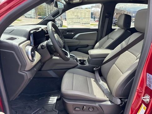 New 2026 Chevrolet Colorado ZR2 w/ Technology Package AWD/4WD image 7