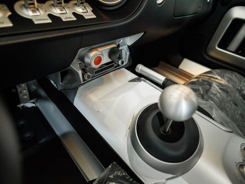 Used 2006 Ford GT image 63