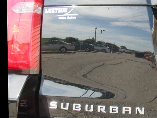 Used 2016 Chevrolet Suburban LTZ AWD/4WD image 44