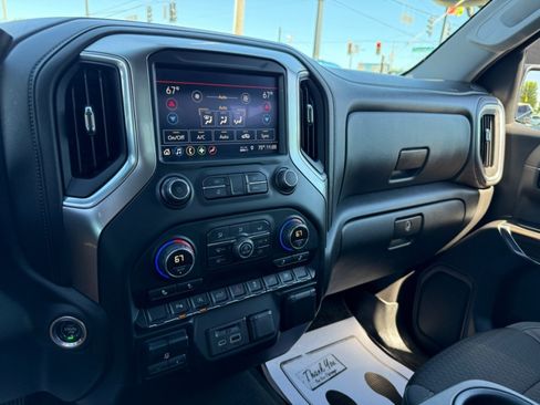 Used 2019 Chevrolet Silverado 1500 LT w/ All-Star Edition AWD/4WD image 11