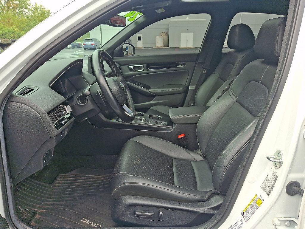 Used 2024 Honda Civic Sport Touring image 12