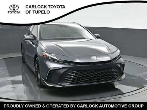 Used 2025 Toyota Camry SE w/ Multimedia Upgrade Package FWD image 6