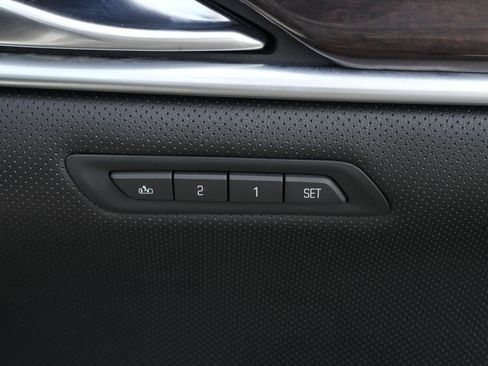 Used 2014 Cadillac XTS Premium AWD/4WD image 37