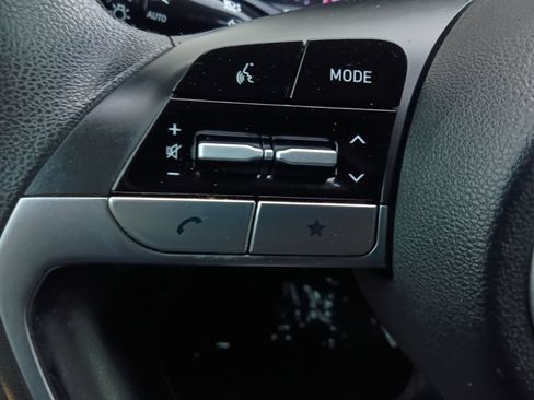 Used 2022 Hyundai Tucson SEL FWD image 11