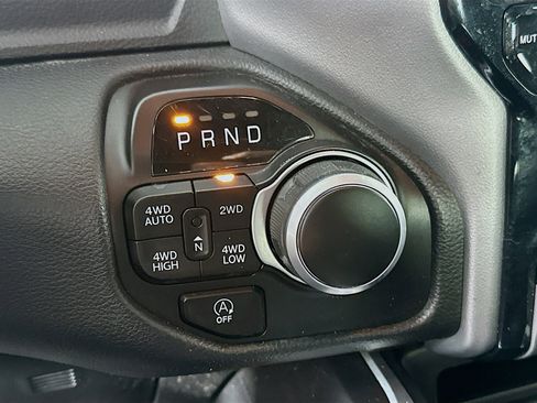 Used 2022 RAM 1500 Big Horn image 24