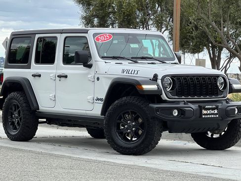 Used 2025 Jeep Wrangler Unlimited Sport S 4xe AWD/4WD image 2