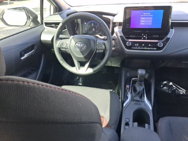 Used 2026 Toyota Corolla SE FWD image 8