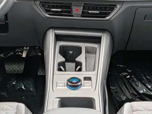 New 2026 Volkswagen Tiguan S FWD image 19