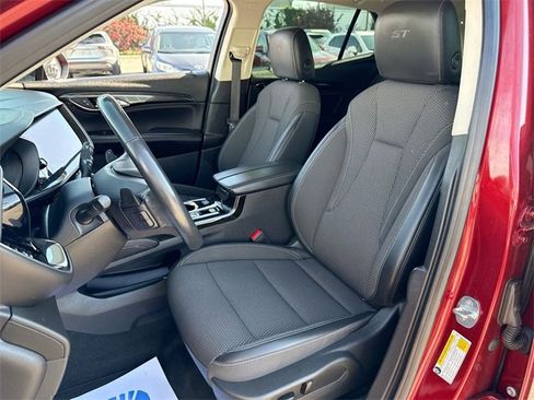 Used 2023 Buick Envision Preferred image 11