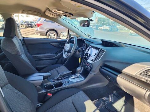 Used 2023 Subaru Impreza Premium image 11