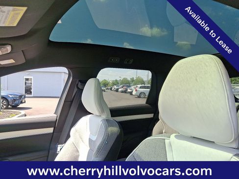 New 2025 Volvo EX90 Ultra image 14