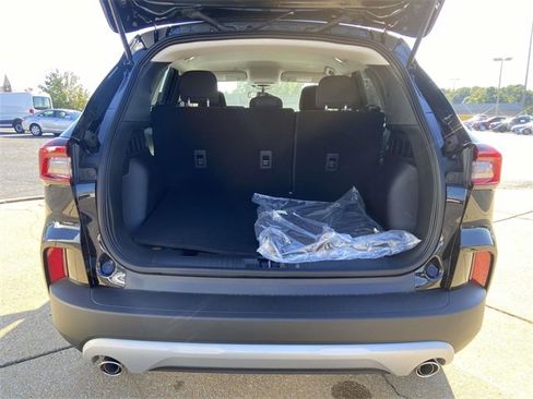 New 2026 Ford Escape Active image 8