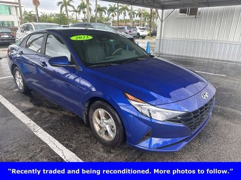 Used 2023 Hyundai Elantra SE FWD image 1