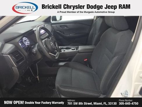 Used 2024 Nissan Rogue S AWD/4WD image 13