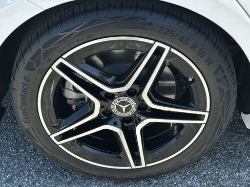 Certified 2025 Mercedes-Benz CLA 250 4MATIC image 20