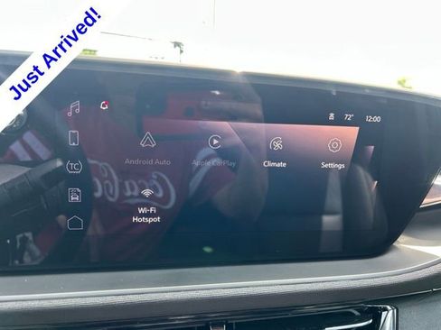 Used 2024 Buick Envista Sport Touring w/ Convenience II Package FWD image 22