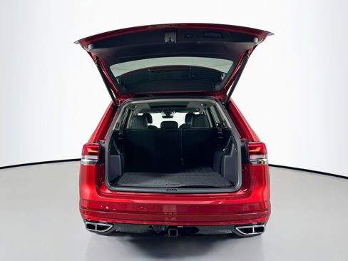 Certified 2025 Volkswagen Atlas SEL Premium R-Line image 19