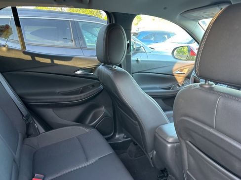 Used 2023 Buick Encore GX Select w/ Sport Touring Package FWD image 12