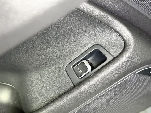 Used 2016 Audi A6 TDI Prestige w/ Prestige Package image 17