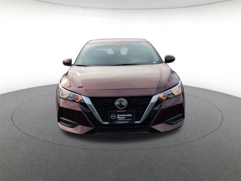 Used 2020 Nissan Sentra SV image 2