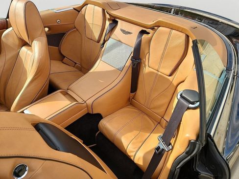 Used 2012 Aston Martin Virage Volante image 8