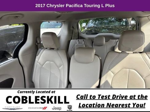 Used 2017 Chrysler Pacifica Touring-L Plus FWD image 5