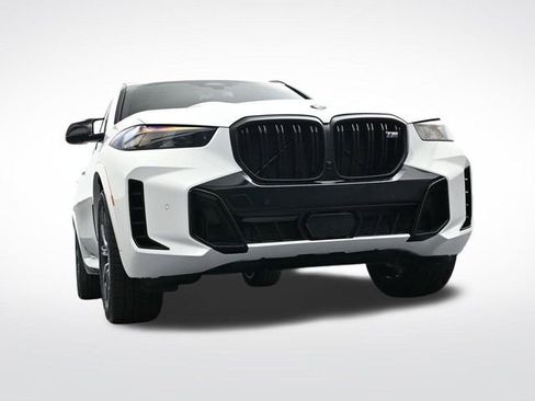 New 2026 BMW X5 M60i w/ Executive Package image 36