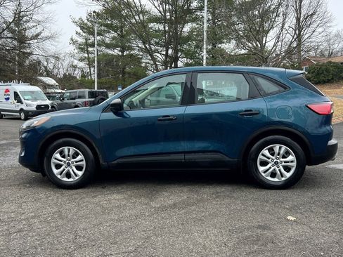 Used 2020 Ford Escape S image 3