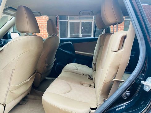 Used 2012 Toyota RAV4 4WD w/ Value Pkg image 13