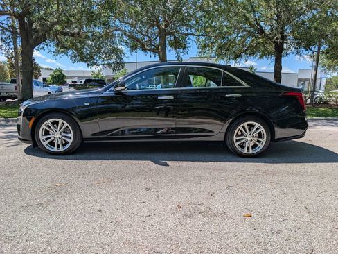Used 2023 Cadillac CT4 Luxury w/ Sun And Sound Package RWD image 5