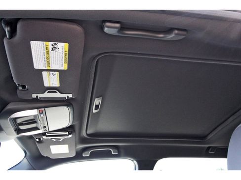 Used 2026 Subaru Forester Limited image 30