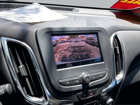 Certified 2024 Chevrolet Equinox LT FWD image 21