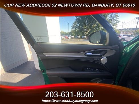 Used 2025 Alfa Romeo Stelvio Tributo Italiano w/ Active Assist Plus Package AWD/4WD image 13