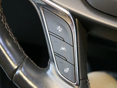 Used 2019 Cadillac XT5 Luxury w/ Trailering Package AWD/4WD image 23