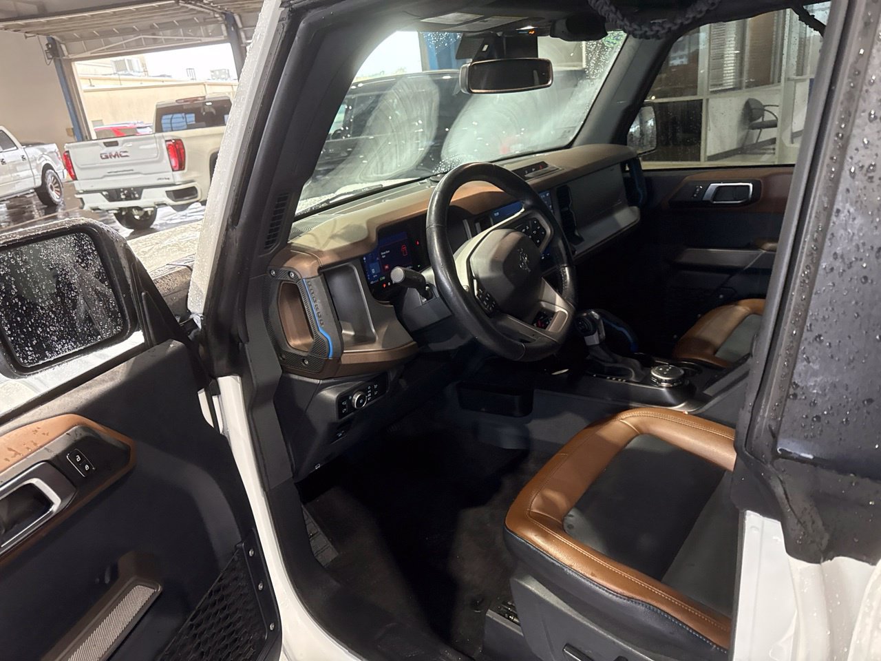 Used 2023 Ford Bronco Outer Banks AWD/4WD image 22