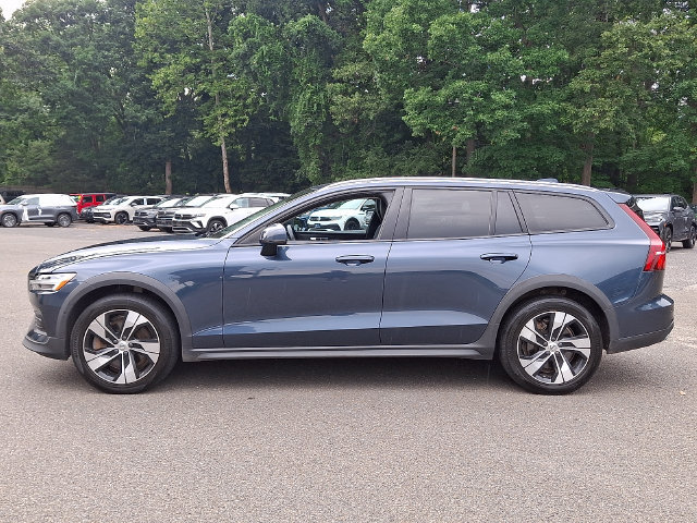 Used 2020 Volvo V60 T5 Cross Country w/ Protection Package Premier AWD/4WD image 6