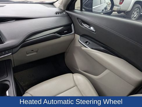 Used 2021 Cadillac XT4 Premium Luxury w/ Cold Weather Package image 20