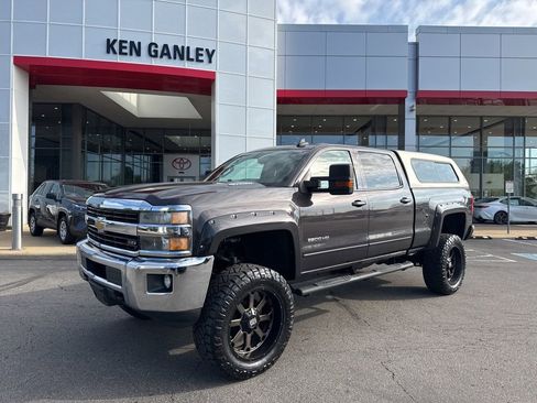 Used 2015 Chevrolet Silverado 2500 LT w/ LT Fleet Convenience Package AWD/4WD image 1
