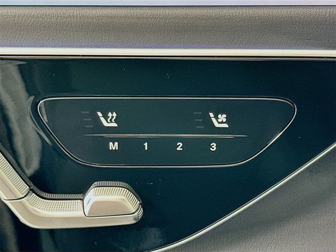 New 2026 Mercedes-Benz E 53 AMG e 4MATIC Sedan image 22