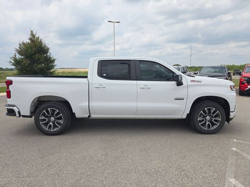 Certified 2020 Chevrolet Silverado 1500 RST w/ Texas Edition AWD/4WD image 2