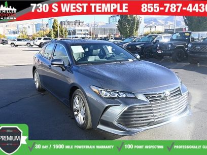 Used 2022 Toyota Avalon XLE w/ Carpet Mat Package (TMS)